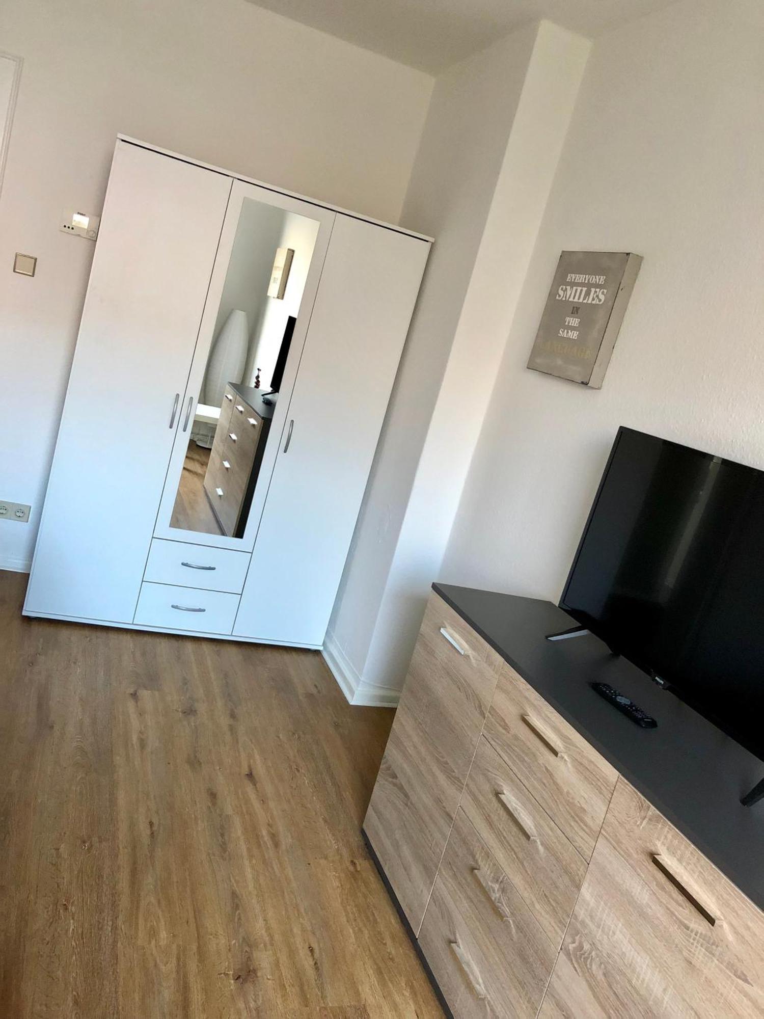 Apartment H50 Ганновер Номер фото